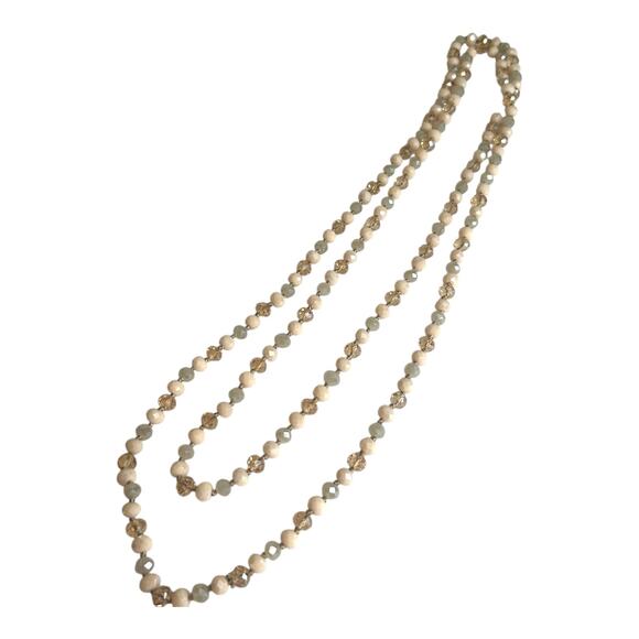 Light Gray Cream Gold Tones Sparkly Faceted Beaded Flapper Length Necklace - Picture 3 of 4